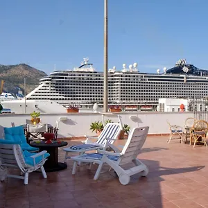 Attico Con Terrazza Sul Porto Palermo