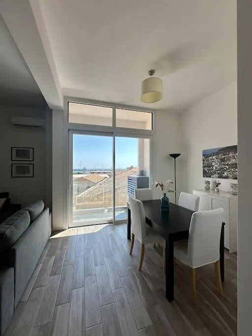 Crispi 89 - Sea View Apartment Palermo
