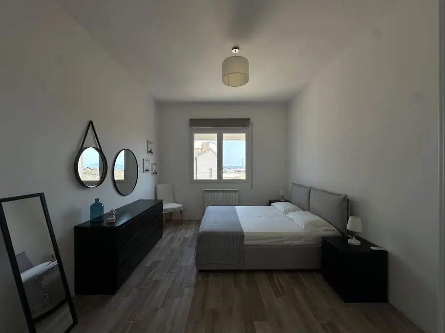 Crispi 89 - Sea View Apartment Palermo 0*,  Italy