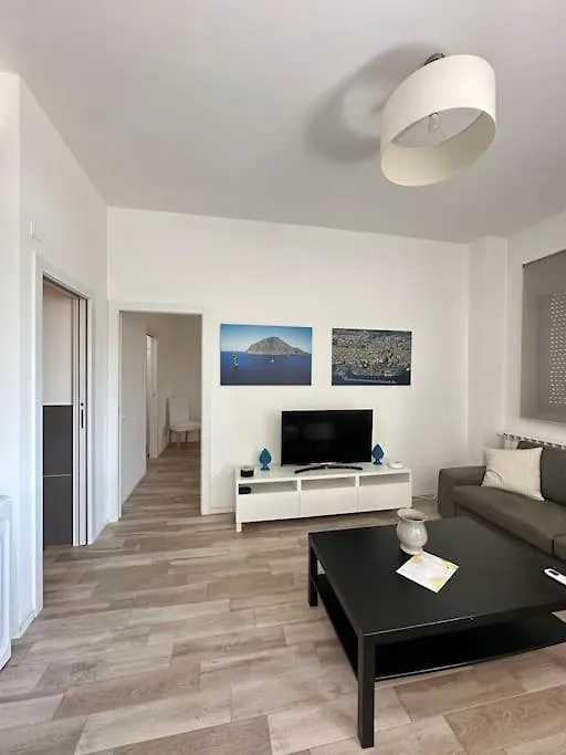 Crispi 89 - Sea View Apartment Palermo